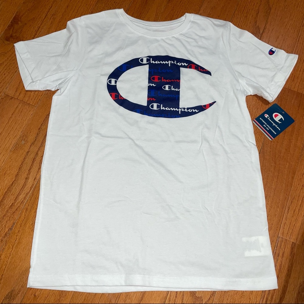 Champion T-shirt